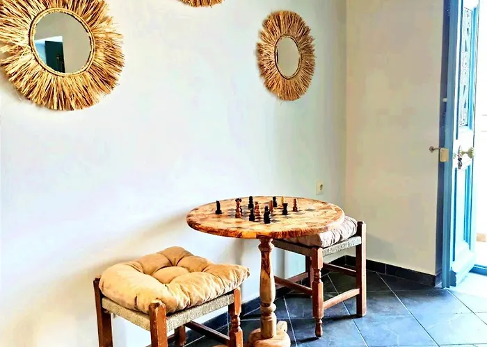 Triton At Kasonia Pothia