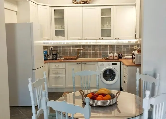 فيلة Triton At Kasonia Pothia *